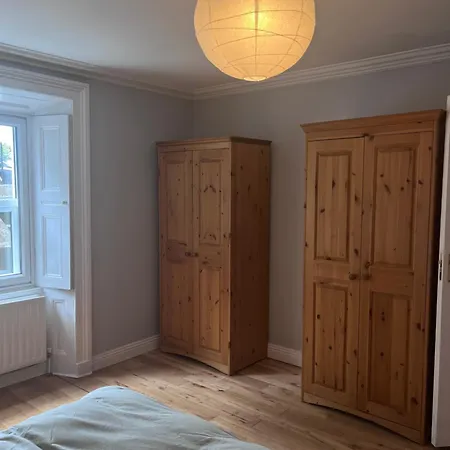 Apartment Spacious One Bed In The Centre Of Bray