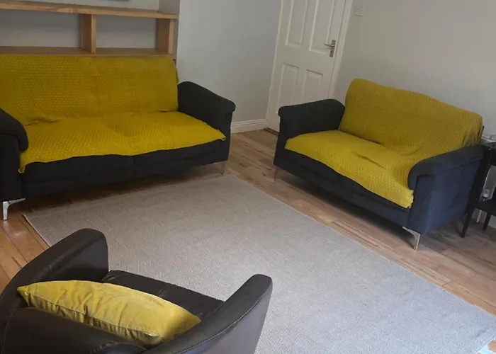 Spacious One Bed In The Centre Of * 布瑞