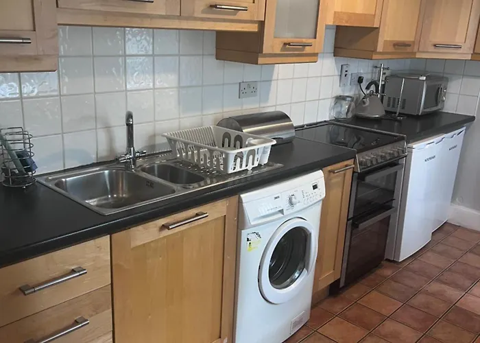 Spacious One Bed In The Centre Of Apartment Bray