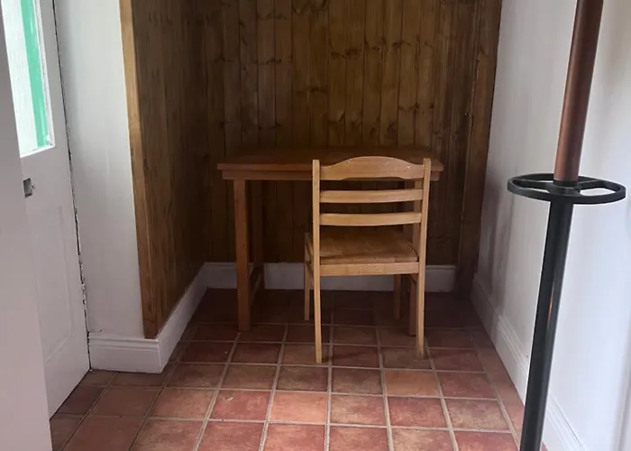 Spacious One Bed In The Centre Of * Bray