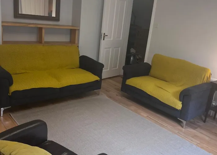 Spacious One Bed In The Centre Of